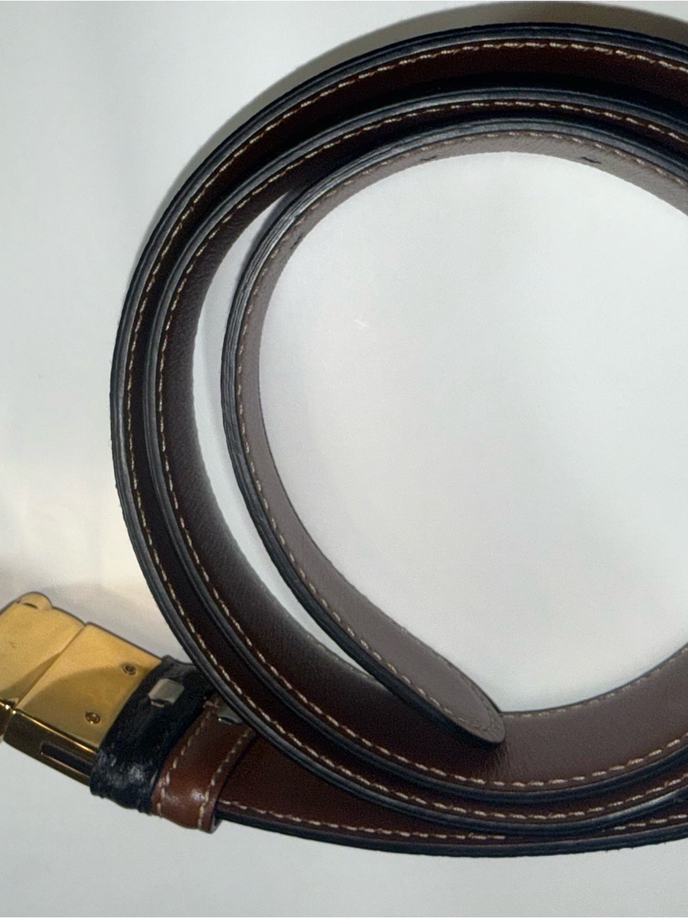 Authentic Gucci reversible belt with Black/Brown Leather Men's Gold Buckle